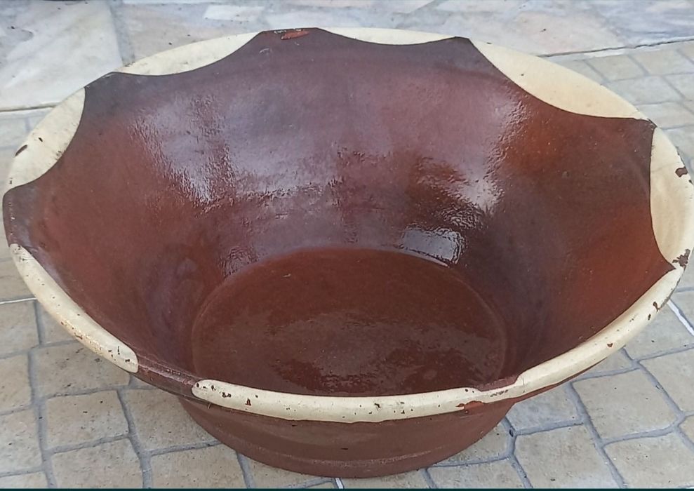 Alguidar antigo/ Alguidar