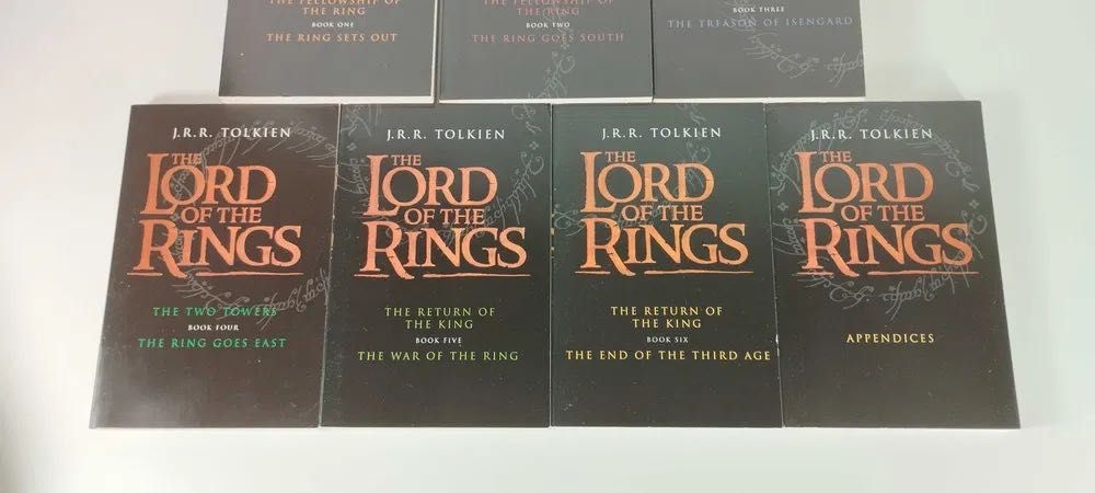The Lord of the Rings J.R.R. Tolkien - Caixa 7 Volumes HarperCollins