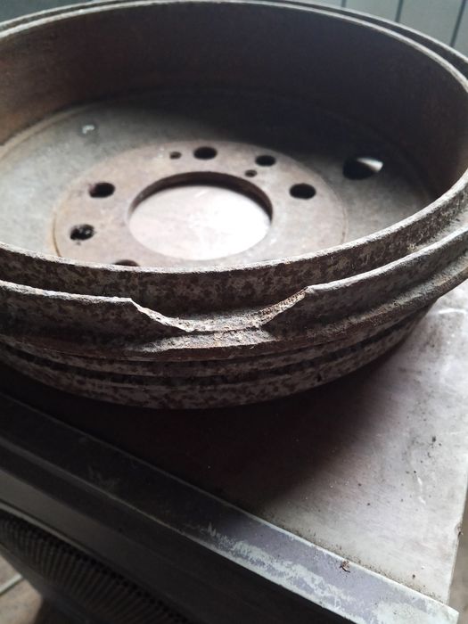 Гальмівний барабан ЛУАЗ