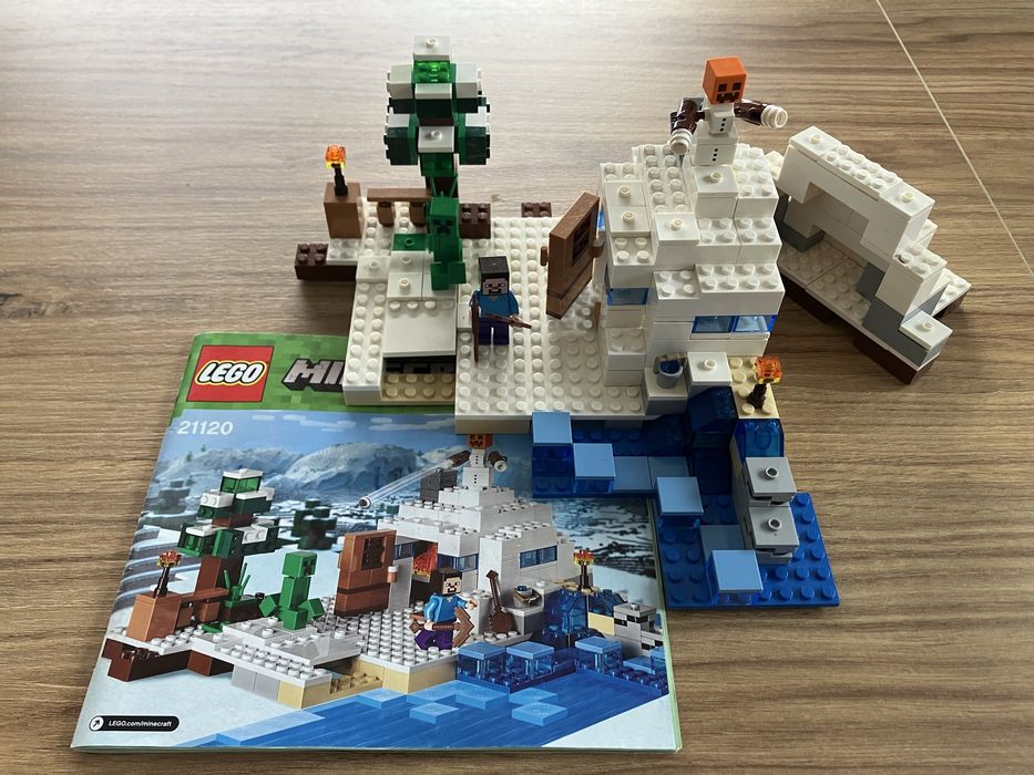 LEGO 21120 Śnieżna kryjówka Minecraft