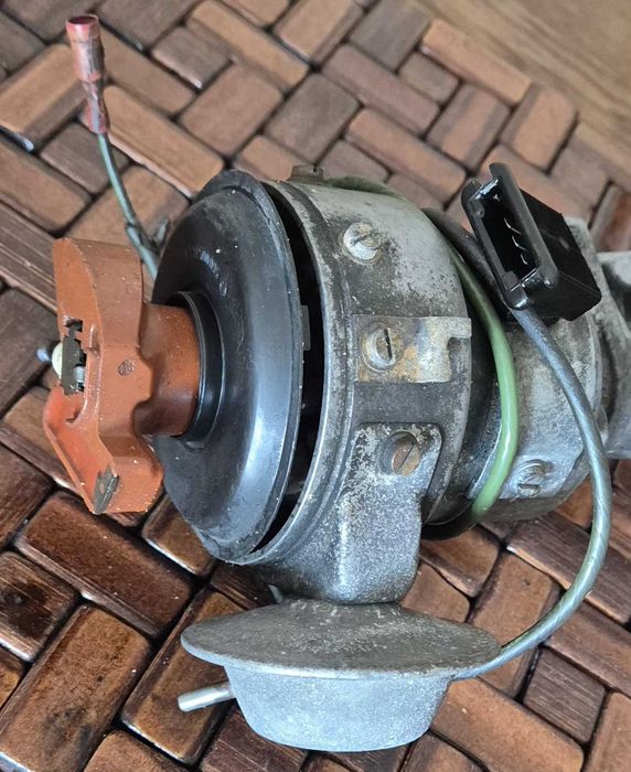 Aparat Zapłonowy BOSCH MERCEDES BENZ M1 110 I D-JETRONIC Oryginalny UNIKAT