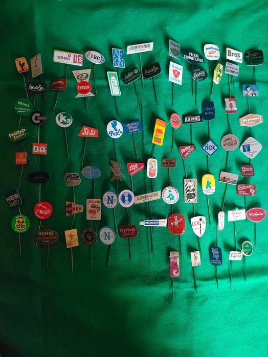 Pins / alfinetes de peito de marcas