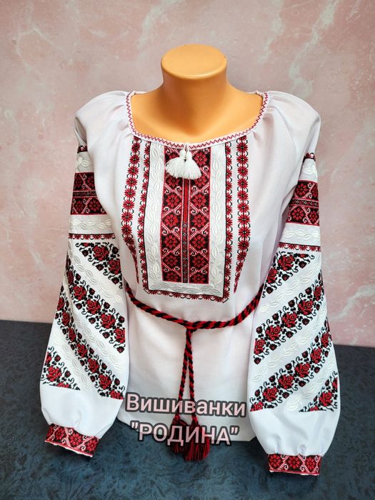 Вишиванки парні класичні