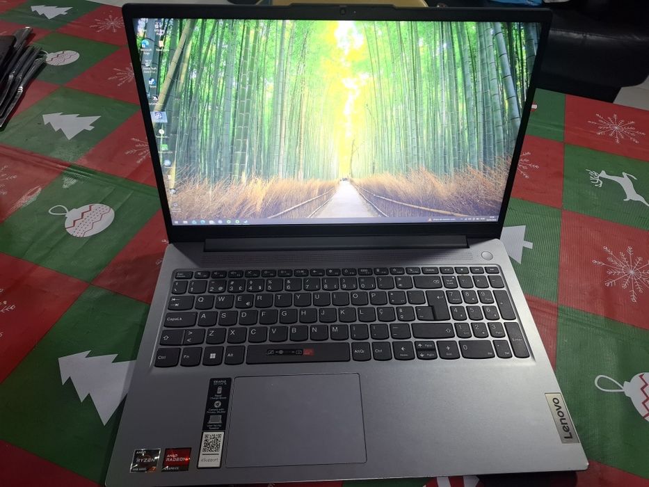 Lenovo ideapad slim 3 ler a descrição e também Troco