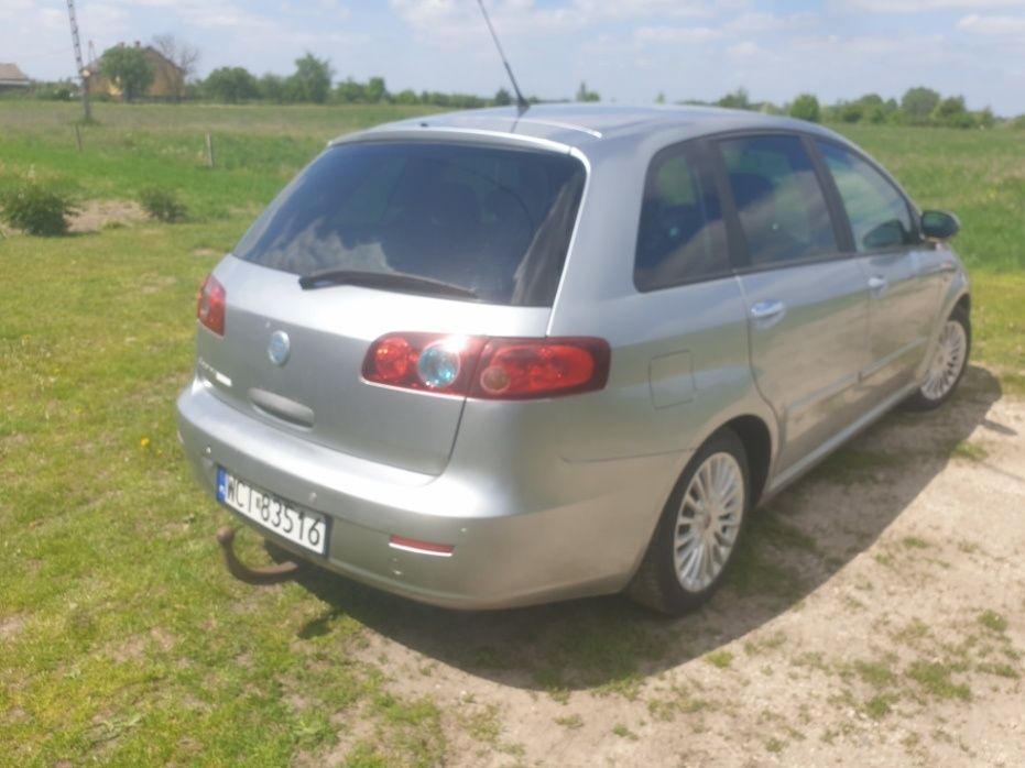 Fiat Croma 2005 rok