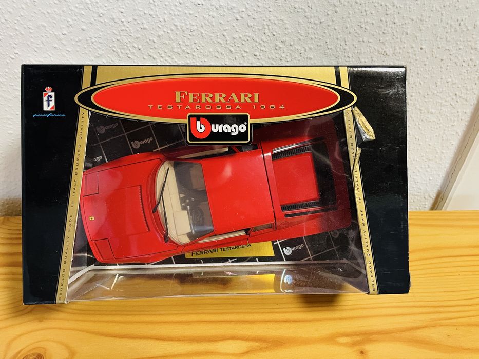Ferrari testarossa 1:18 (1984) модель Bburago: 3 300 грн