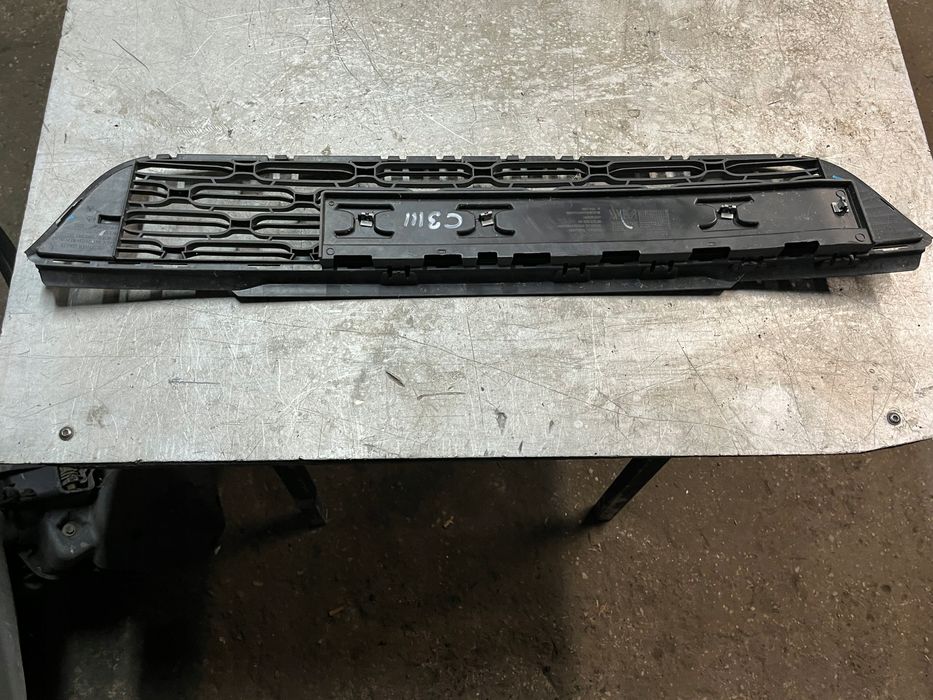 atrapa kratka zderzaka przód citroen c3 iii 9815134980 16-