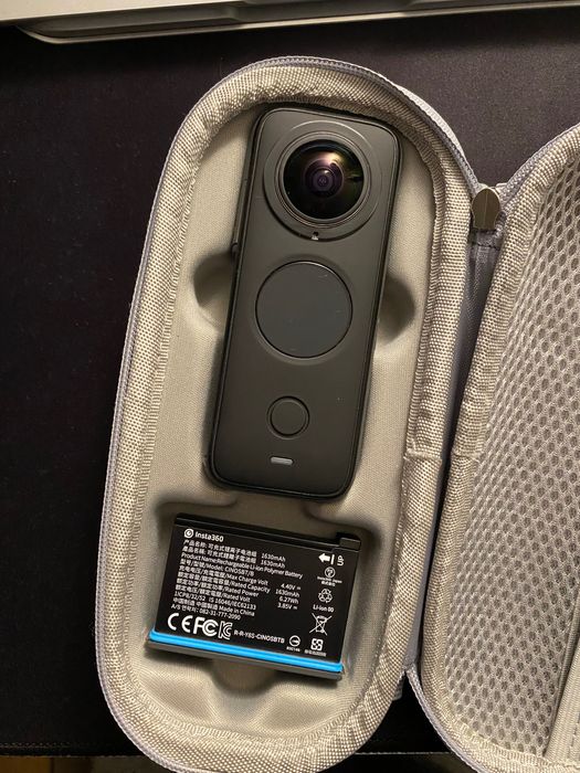 Insta 360 X2 Câmara