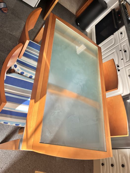 Mesa Extensível +4 cadeiras Madeira Cerejeira