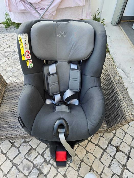 britax romer dualfix M i size