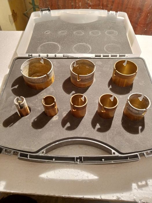 Алмазний набор коронок