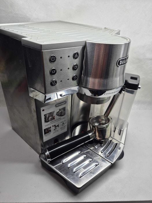 Ekspres ciśnieniowy kolbowy Delonghi EC860.M; Komis Madej Igielna