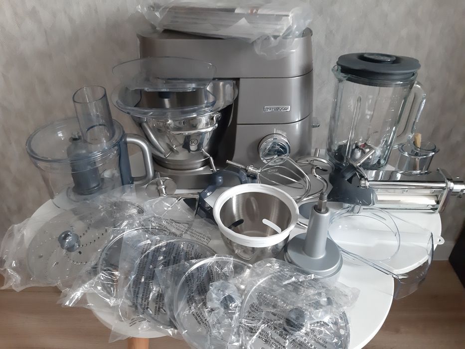 KENWOOD chef titanium