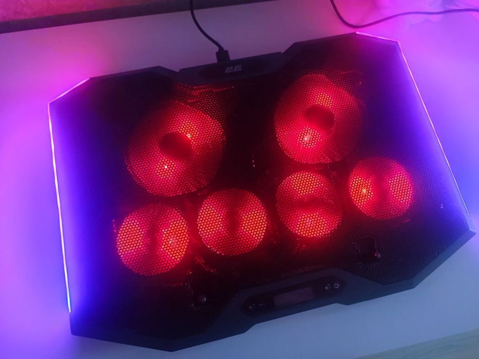 Охолоджуюча підставка для ноутбука 2E Gaming