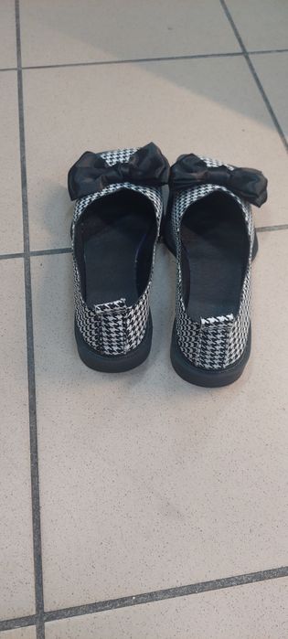 Półbuty z kokardką