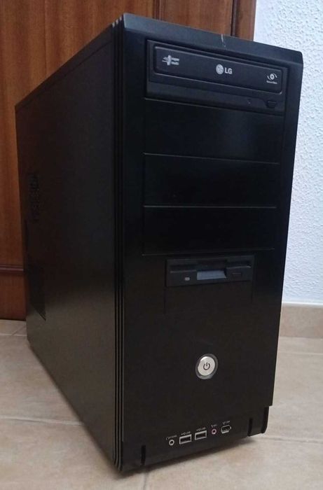Torre Desktop i3