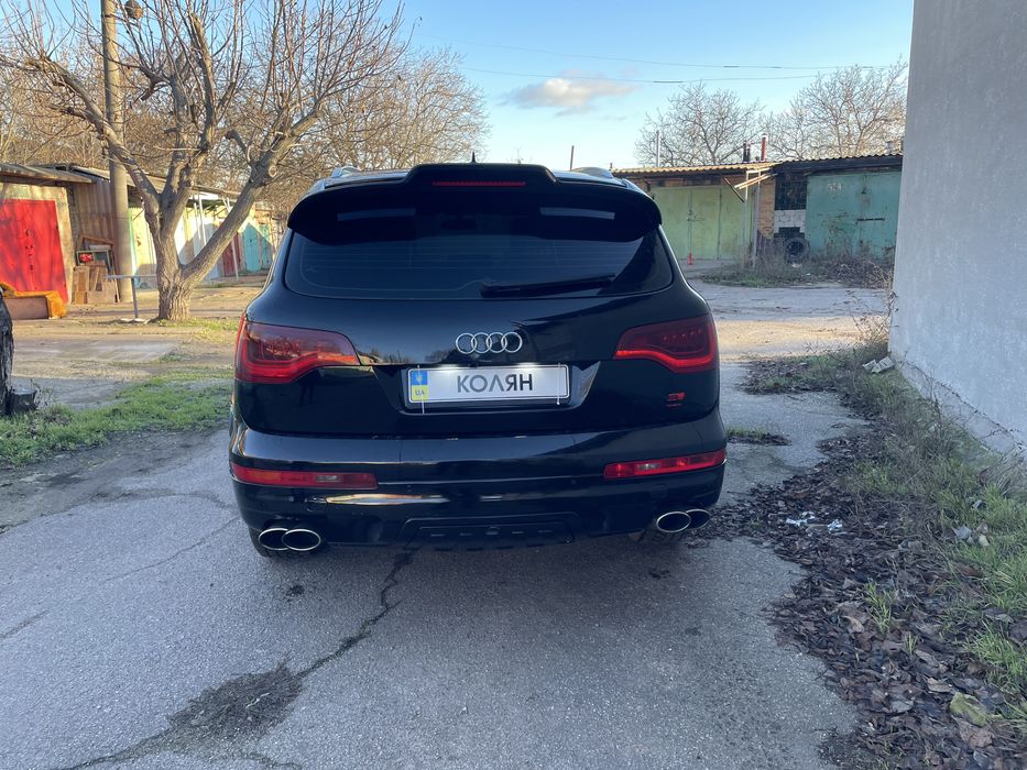 Audi Q7 3.0 TDI 2007 рік. Без пневми..