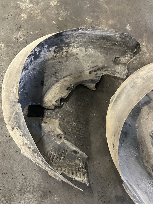 Nadkole tylne tył plastikowe mercedes w211 lewe prawe prawy lewy