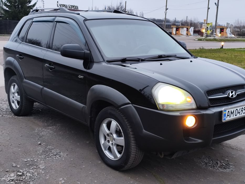 Продам Хюндай Туксон автомат