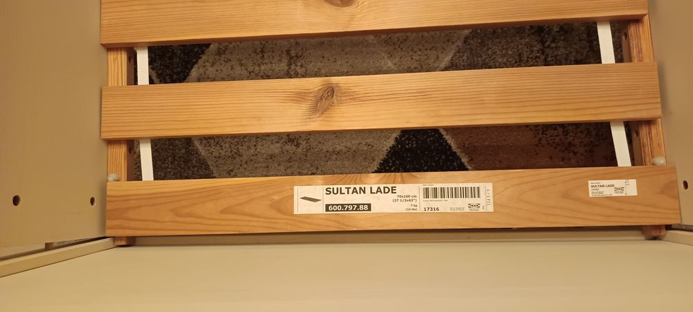 Cama criança IKEA 1,60mx0,70m