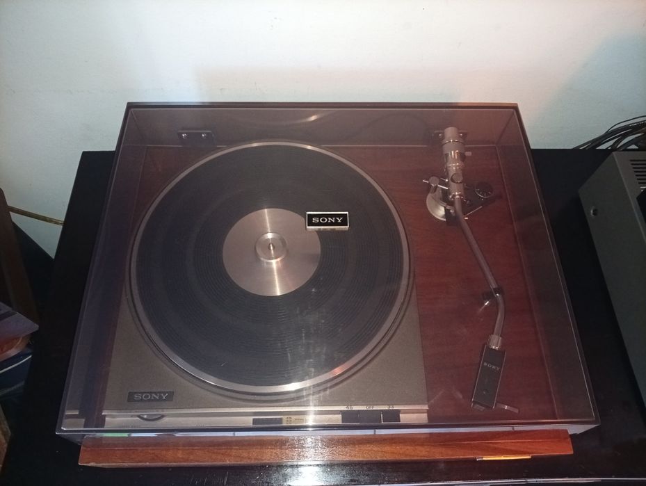 Gira Discos SONY PS 2250