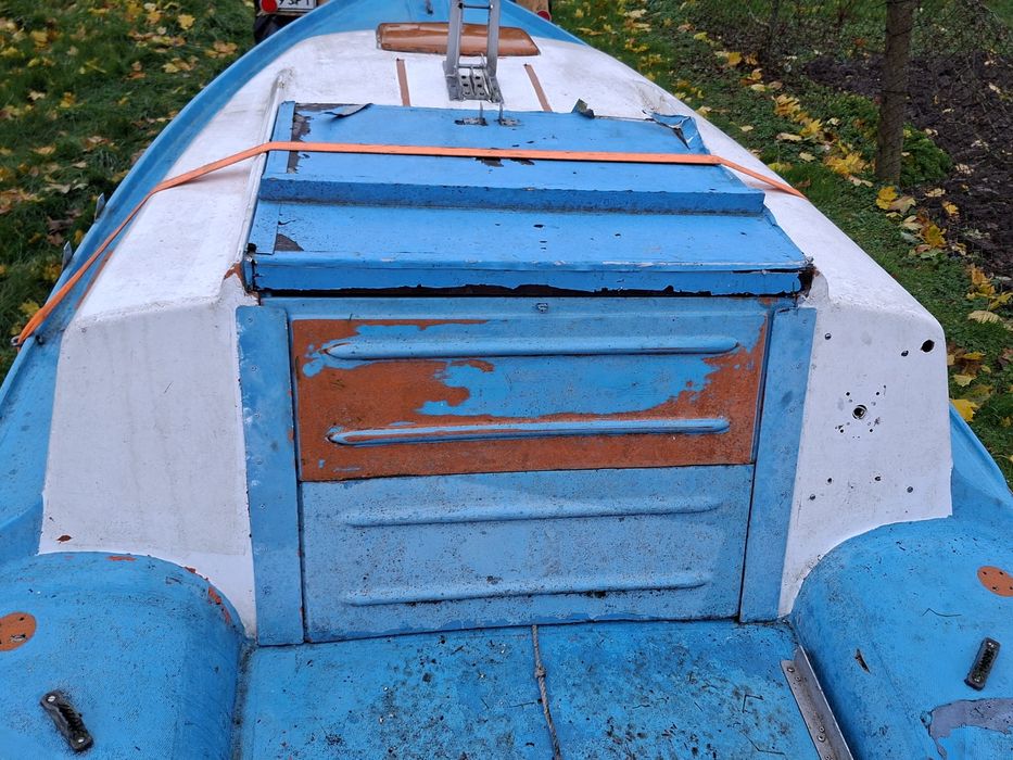 Jacht Łódka/zagłówka z przyczepka