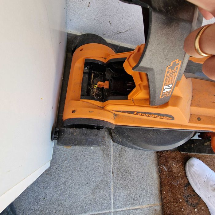 Corta relvas eletrico LawnMaster