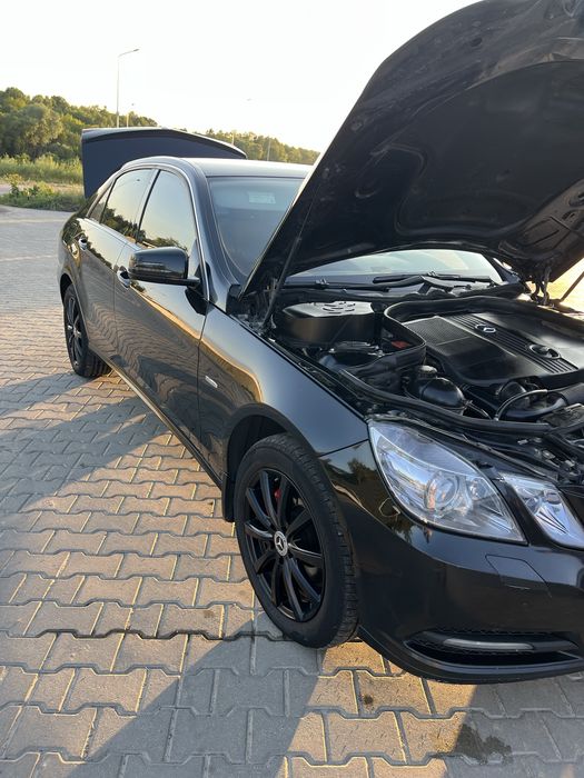 Mercedes-benz w212 e250  2.2d