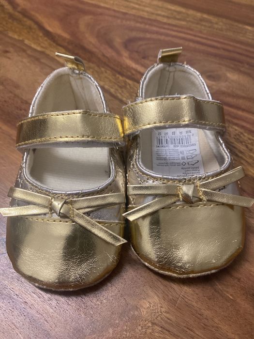 Buciki/kapcie niemowlęce dziewczynka rozm 12