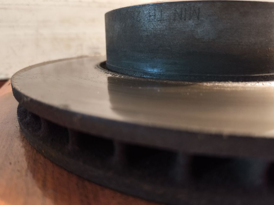 Discos de travão frente bmw 520d