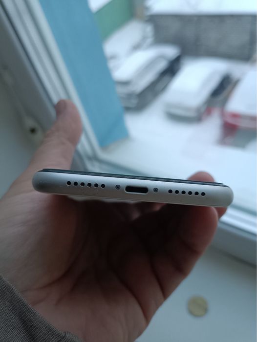 Iphone 11 64gb идеальный ОБМЕН