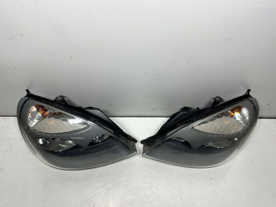 Lampa przód Renault Clio 2 01-05 lift prawa + lewa  Europa wysyłka