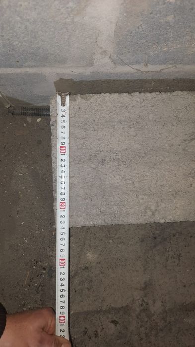 Pozostałości materiału  po budowie