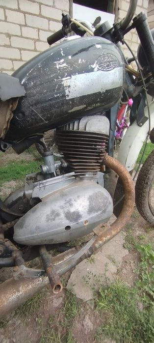 Ява 250 не в оригинале,