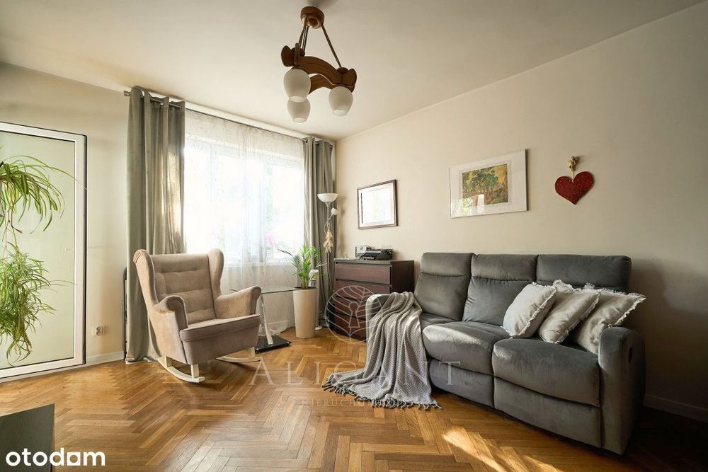 *3 Pokoje *Blisko Metra *Zadbane *Przytulne