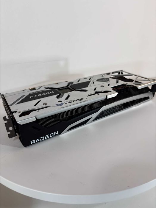 Placa Gráfica Sapphire Nitro+ RX 6700 XT 12GB GGRD6