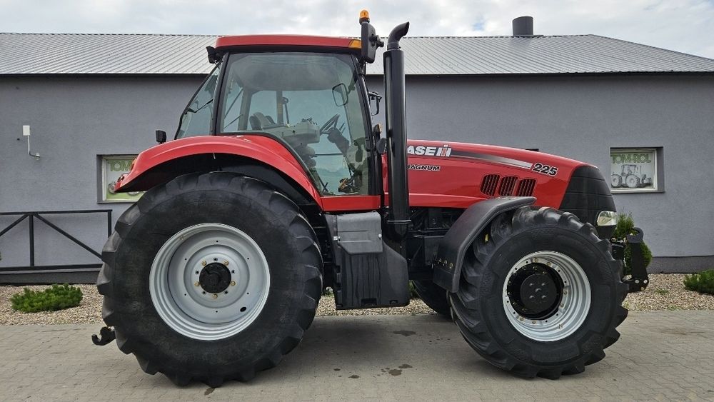 Case Magnum 225 pneumatyka