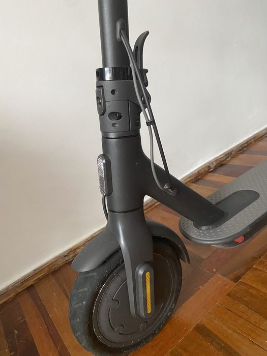 Електросамокат Xiaomi Mi Electric Scooter 1s Black