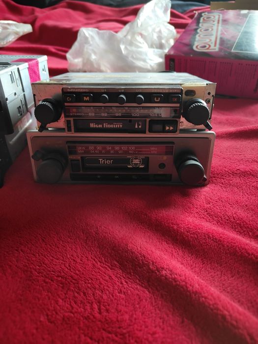 Radia samochodowe nowe nigdy nie zakładane  o ceny proszę pytać priv