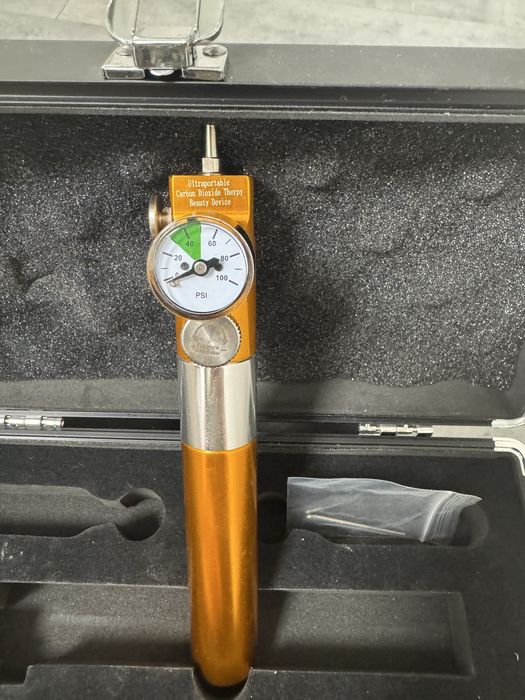 Pistolet do karboksyterapii