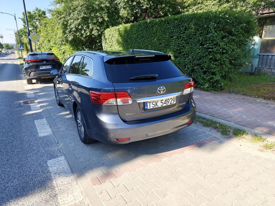 Toyota Avensis 2014 1.8  LPG automatic