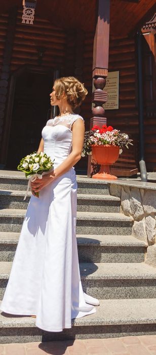 Свадебное платье