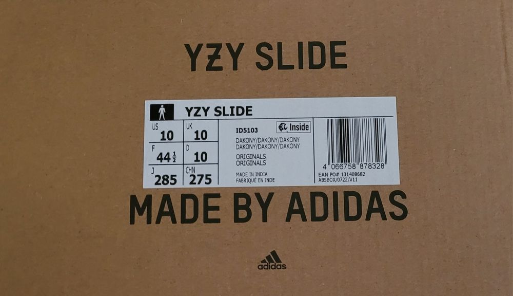 Yeezy slide Dark Onyx