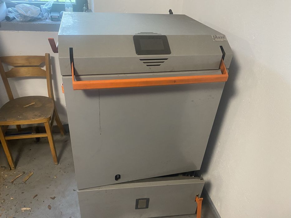 Kocioł zgazowujący Blaze Praktik 40kW prawie nowy