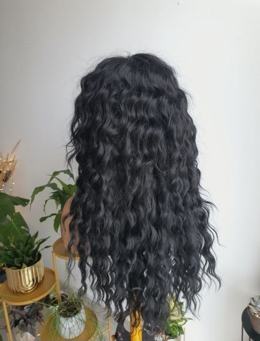 Peruka loki fale czarna naturalna fryzura Shakira