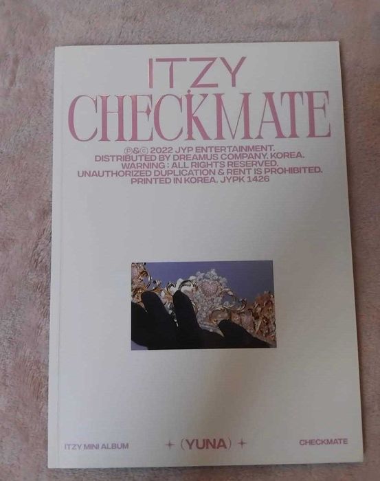 Zestaw 5 albumów zespołu - ITZY