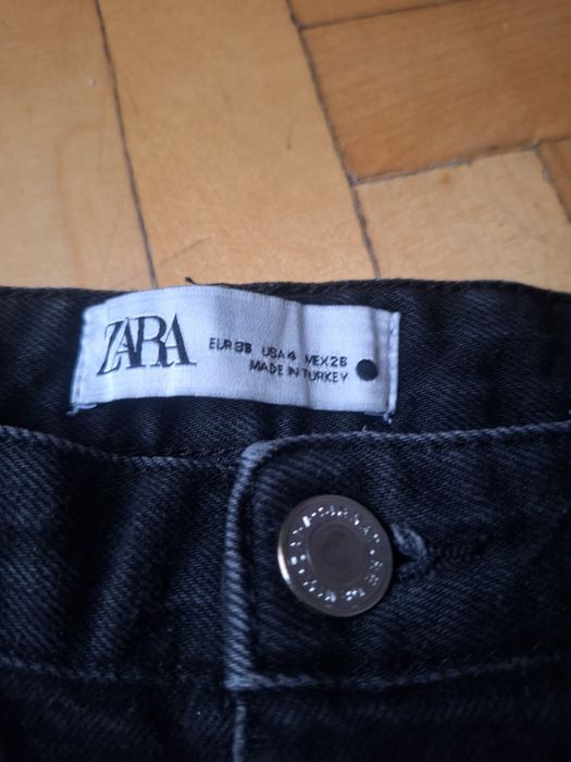 Spodnie dżinsy  Zara