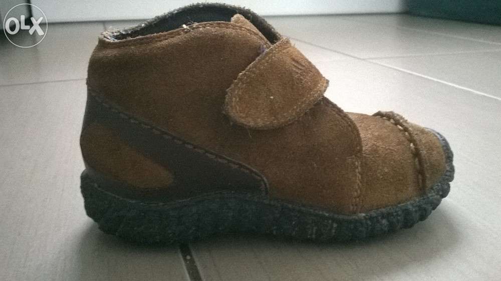 Buty Adidas r.23 trzewiki,  obuwie jesienno-zimowe