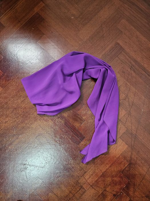 Vestido roxo de cerimónia nr. 44