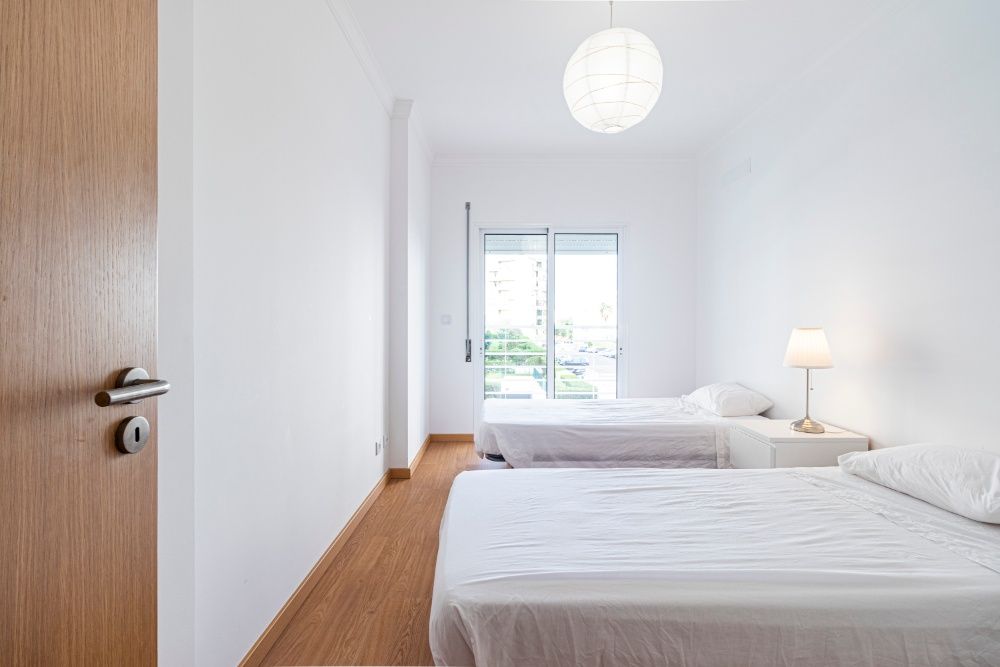 T2 Praia da Rocha,piscina e garagem